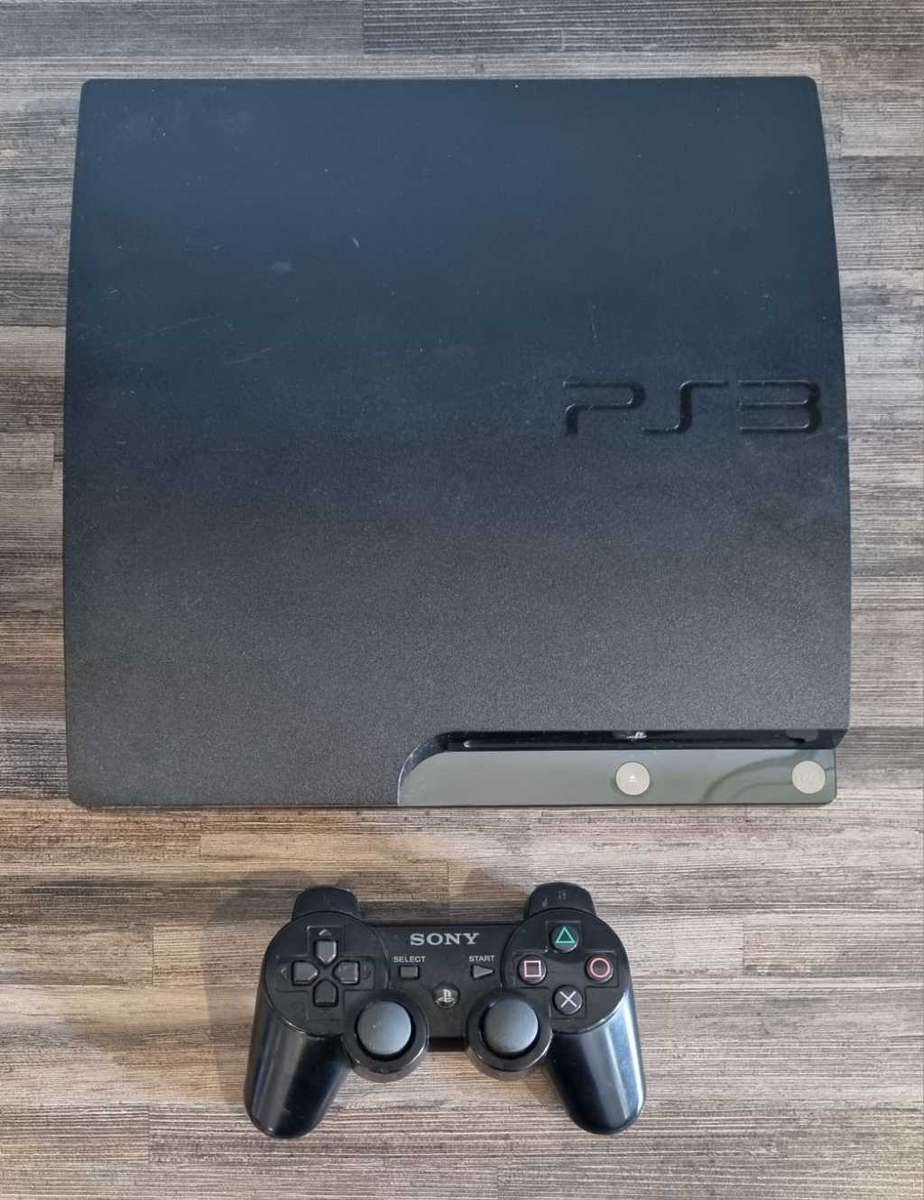 PlayStation PS3 120GB Console + Controller for sale in Johannesburg